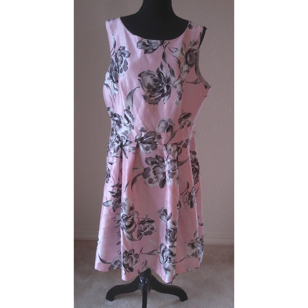 JH WOMENS SIZE 16 PINK & GREY FLORAL DRESS NWOT 	BN226